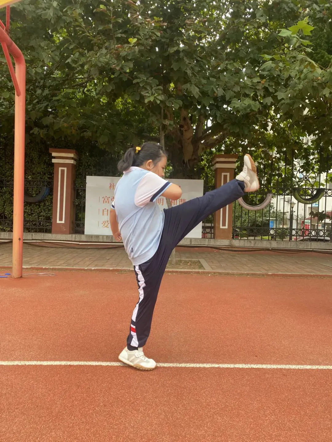 业余篮球爱好者应该怎样练习呼吸技巧?_0